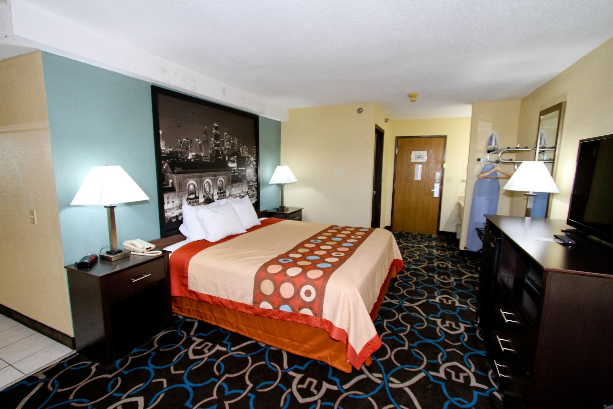 Super 8 By Wyndham Kansas City Eksteriør billede